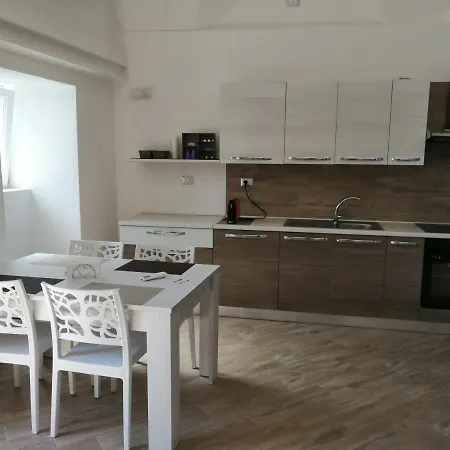 Desy's House Appartamento *